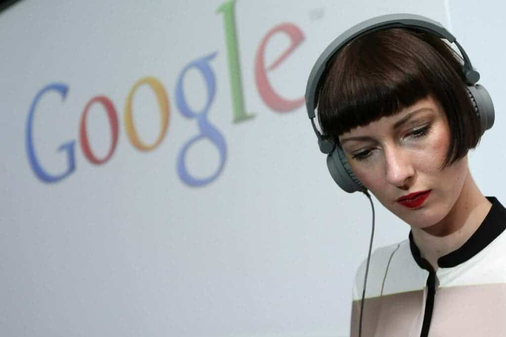 گوگل هنوز تحریم های خود علیه روسیه را پایان نداده است.  ترس یا حرص؟