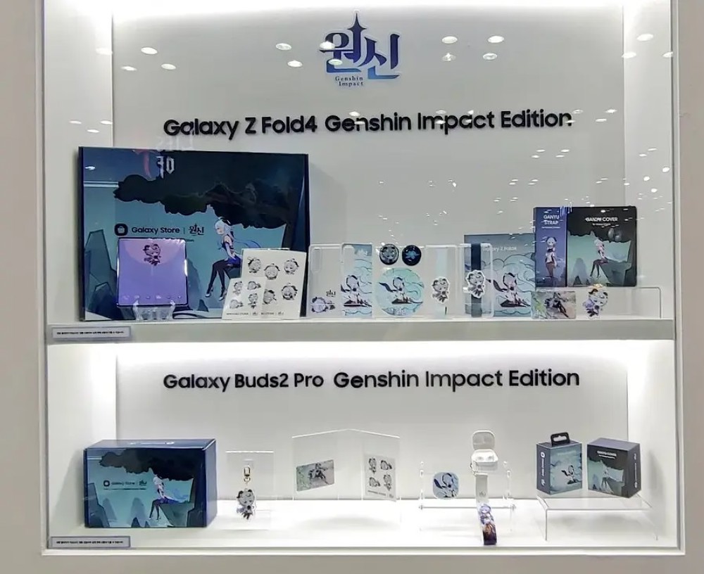 Samsung Galaxy Z Fold 4 و Buds 2 Pro Genshin Impact Edition